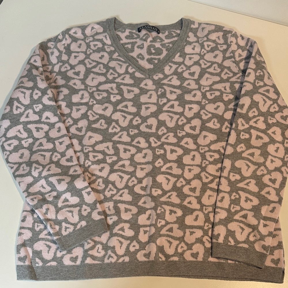Alashan Pink and Gray Heart Sweater